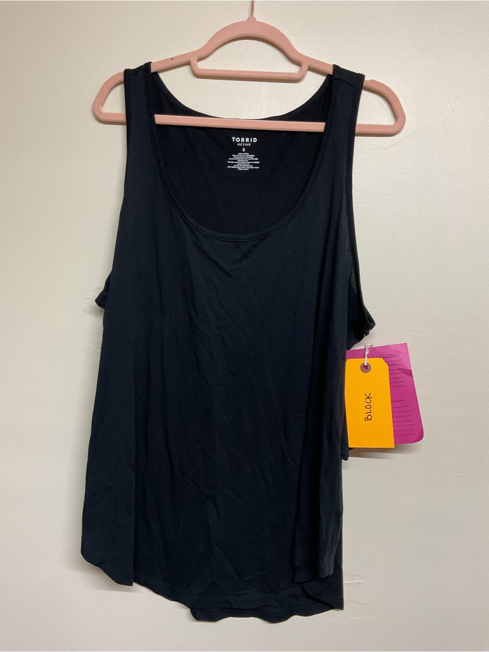torrid Black Scoop Neck Tank Top - Sleeveless Essential